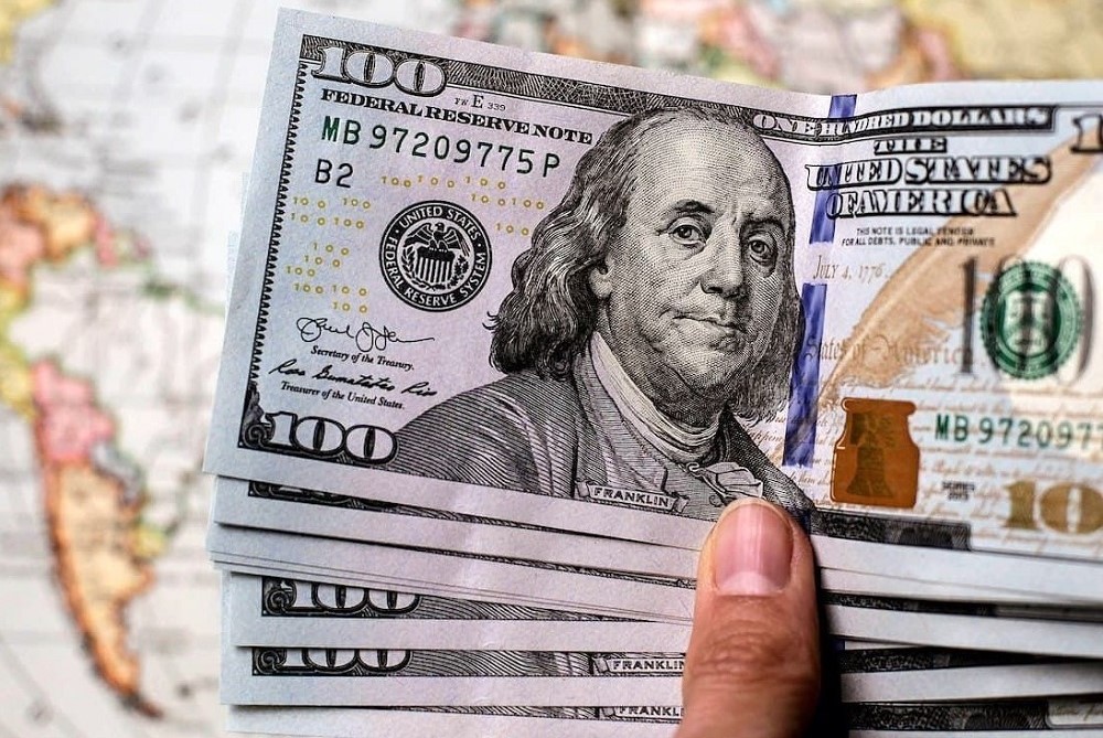 واردات 15.5 میلیارد دلار کالای تجاری